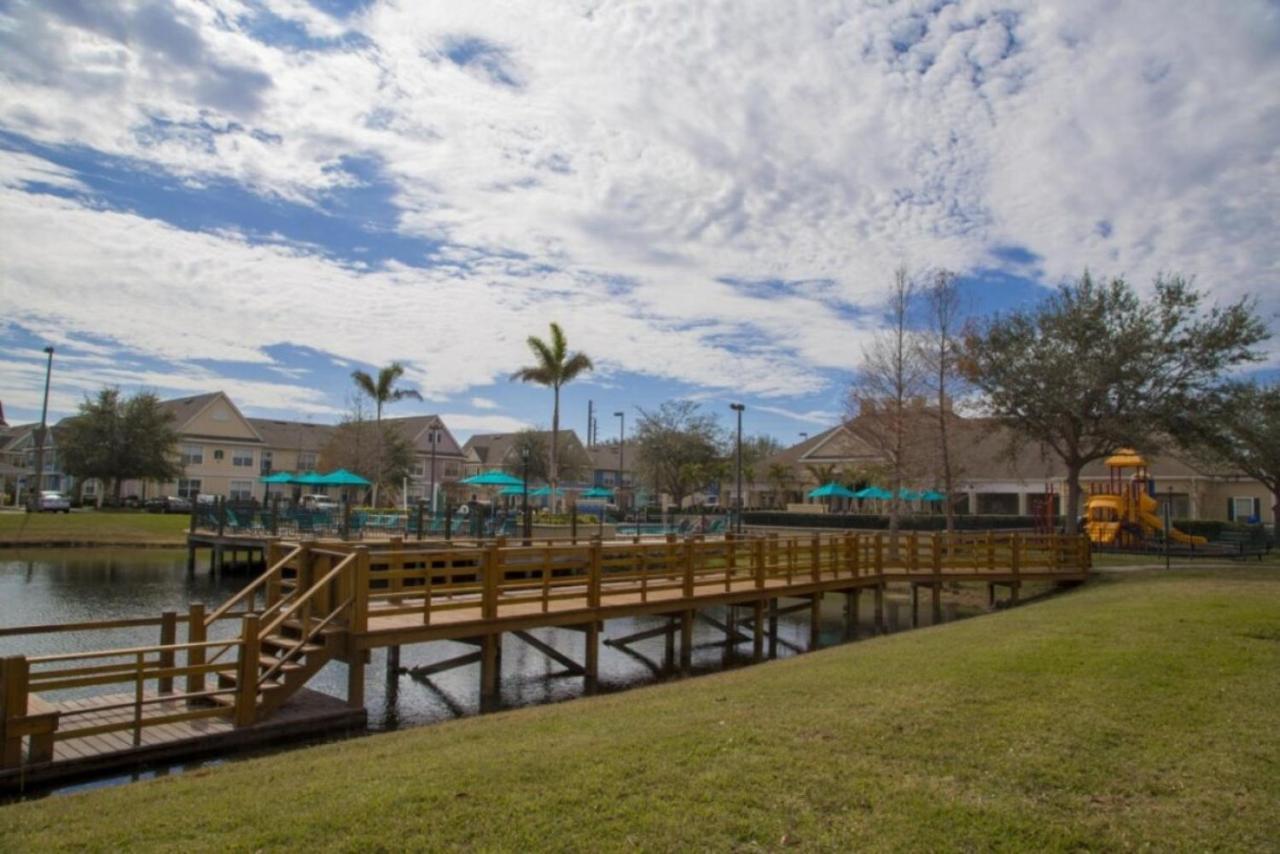 Villa Charming 3-bedroom In Gated Community - Your Perfect Getaway! *