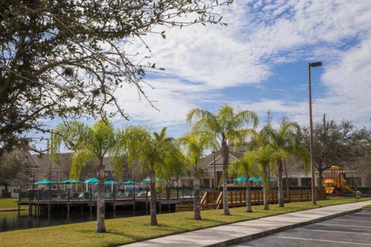 Charming 3-bedroom In Gated Community - Your Perfect Getaway! Kissimmee