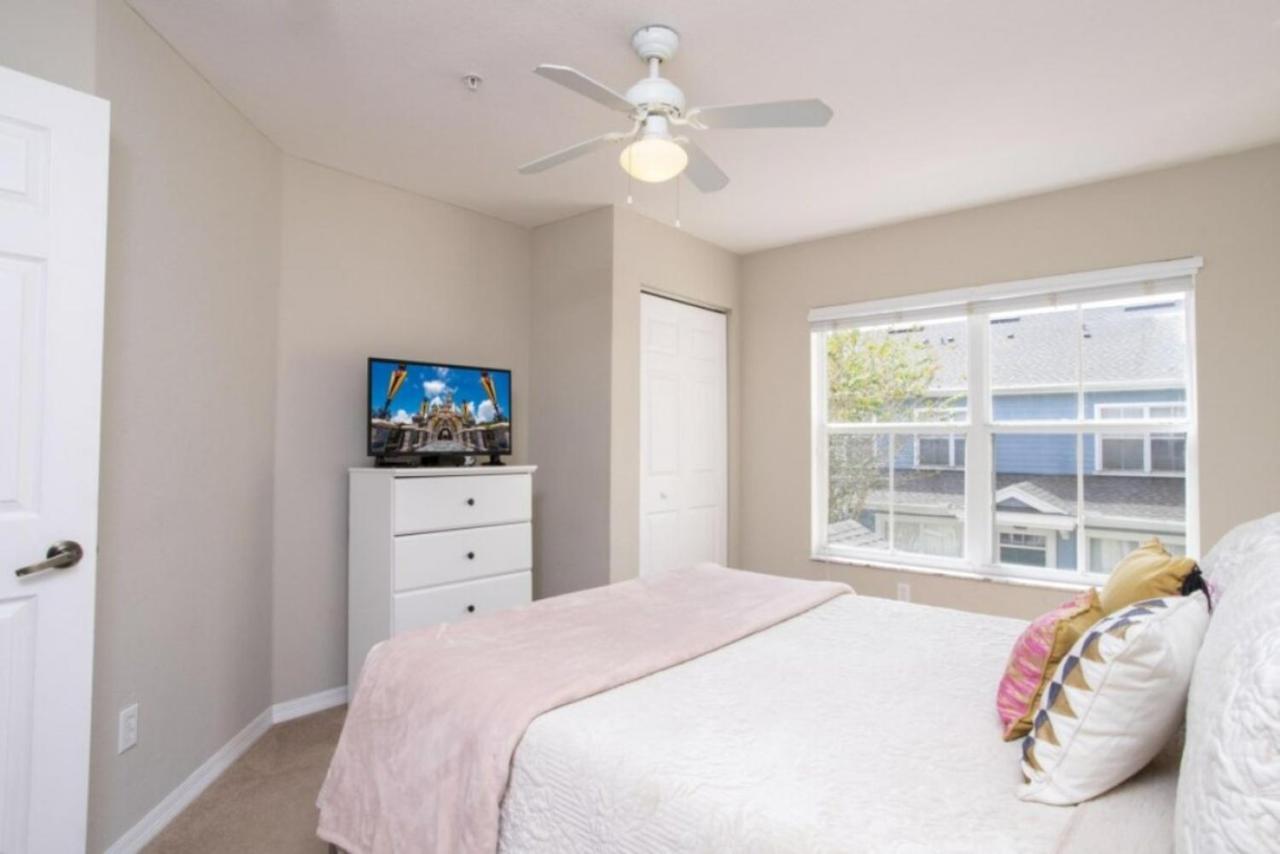 Charming 3-bedroom In Gated Community - Your Perfect Getaway! Villa Kissimmee