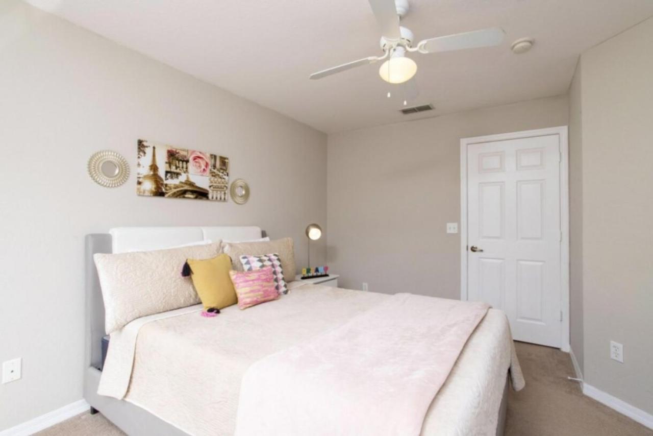 Villa Charming 3-bedroom In Gated Community - Your Perfect Getaway!